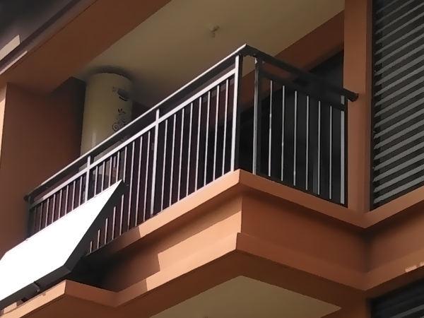 小區陽臺護欄 小區陽臺護欄