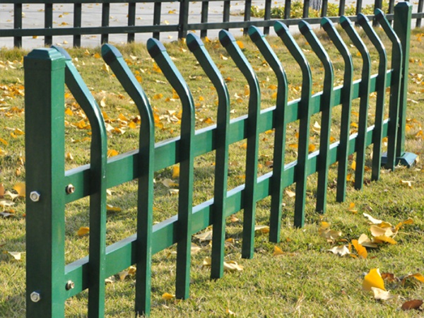 園林鋅鋼護欄圖片