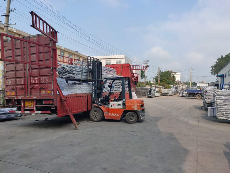 金用護欄2020年9月11日鋅鋼護欄發貨！