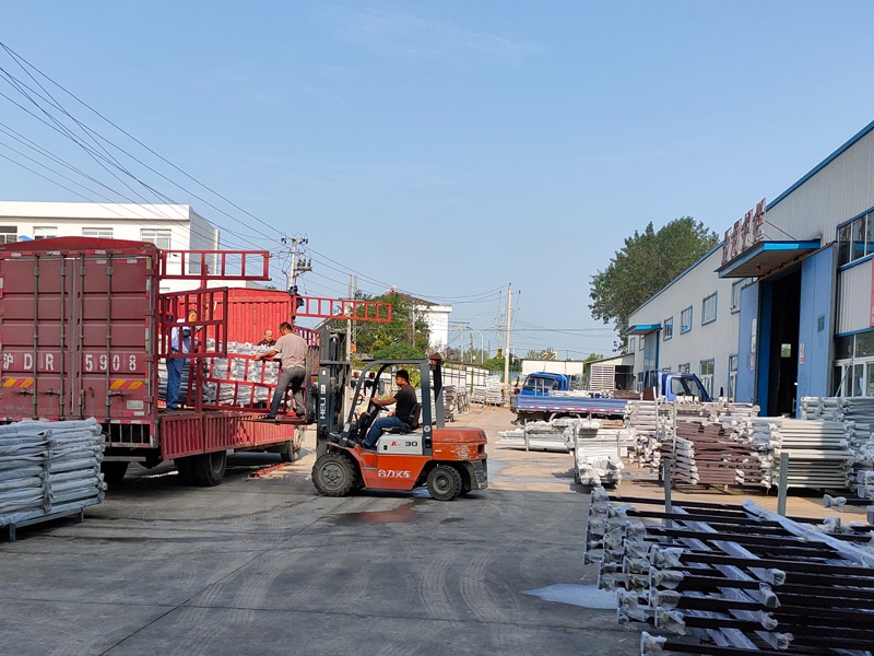 金用護(hù)欄2020年9月18日鋅鋼陽臺護(hù)欄發(fā)貨！