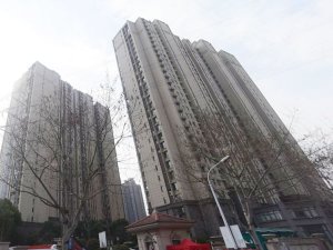 南京邊城世家小區陽臺護欄、樓梯扶手定制