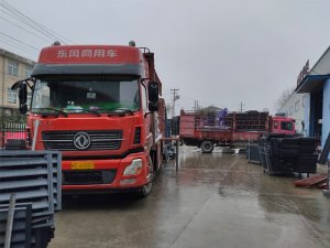 金用護欄2020年12月2日鋁合金百葉窗發貨！