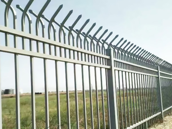 鋅鋼護欄會不會掉漆脫色？