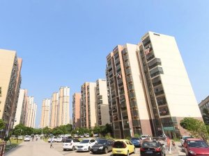 合肥肥西濱河小區(qū)百葉窗、樓梯扶手定制