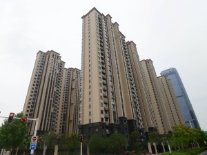 合肥安糧云水居小區(qū)空調(diào)護欄、樓梯扶手定制