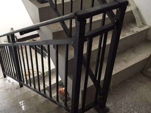 樓梯扶手該怎么選擇? 樓梯扶手該怎么選擇?