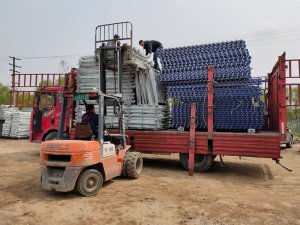 金用護欄2021年3月30日圍墻護欄、陽臺護欄發貨！