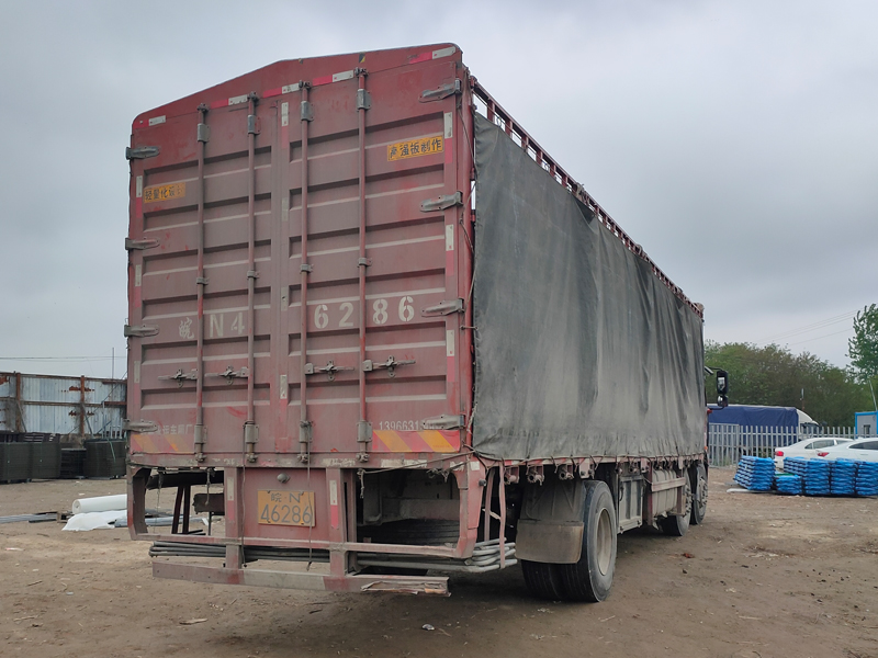 金用護欄2021年4月22日鋅鋼陽臺護欄發貨! 金用護欄2021年4月22日鋅鋼陽臺護欄發貨!