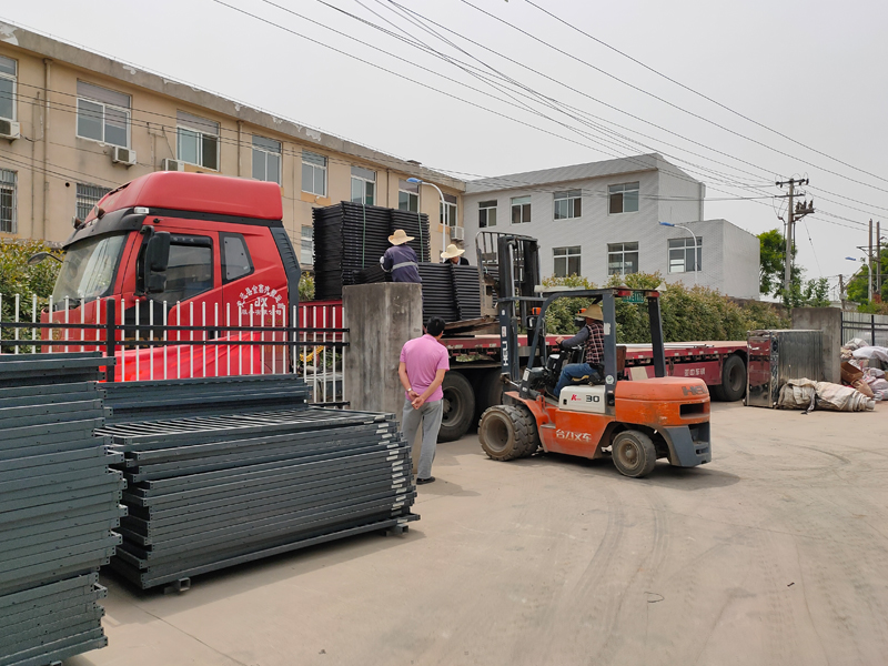 金用護(hù)欄2021年5月7日鋅鋼飄窗護(hù)欄發(fā)貨！