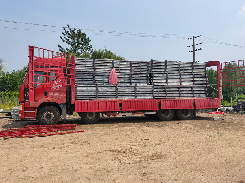 金用護欄2021年8月21日鋅鋼連廊欄桿發貨! 金用護欄2021年8月21日鋅鋼連廊欄桿發貨!