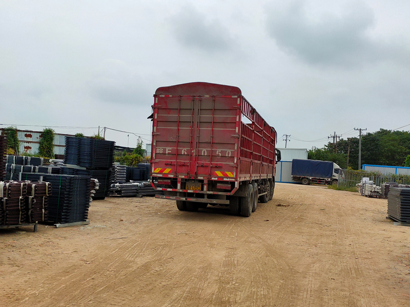 金用護(hù)欄2021年9月7日鋅鋼空調(diào)護(hù)欄發(fā)貨! 金用護(hù)欄2021年9月7日鋅鋼空調(diào)護(hù)欄發(fā)貨!