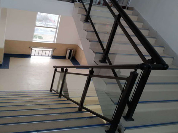 樓梯護欄圖片大全