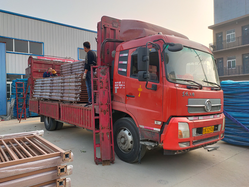 金用護(hù)欄2021年11月6日鋅鋼陽臺(tái)護(hù)欄發(fā)貨! 金用護(hù)欄2021年11月6日鋅鋼陽臺(tái)護(hù)欄發(fā)貨!