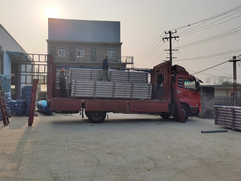 金用護欄2021年11月8日鋅鋼陽臺護欄發(fā)貨! 金用護欄2021年11月8日鋅鋼陽臺護欄發(fā)貨!