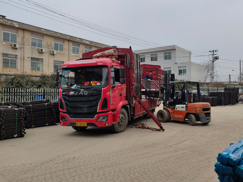 金用護欄2022年2月28日鋅鋼百葉窗裝車發(fā)貨! 金用護欄2022年2月28日鋅鋼百葉窗裝車發(fā)貨!