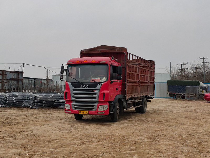 金用護欄2023年2月22日鋅鋼玻璃欄桿裝車發(fā)貨! 金用護欄2023年2月22日鋅鋼玻璃欄桿裝車發(fā)貨!