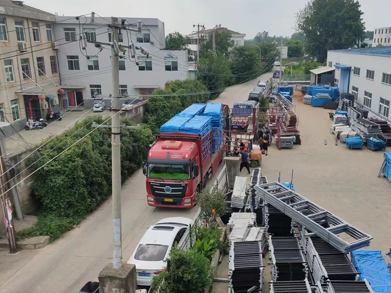 2023年7月6日鋅鋼陽臺護欄裝車發貨！