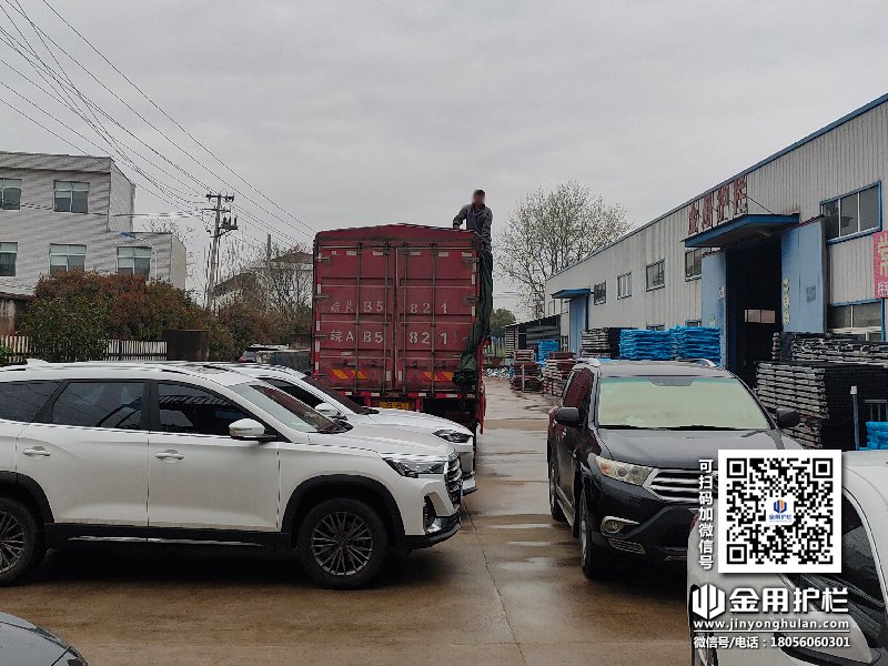 2024年3月25日鋅鋼飄窗護欄裝車發(fā)貨！