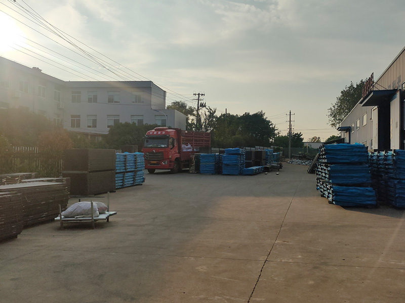 2024年9月11日鋅鋼組裝欄桿裝車發(fā)貨! 2024年9月11日鋅鋼組裝欄桿裝車發(fā)貨!