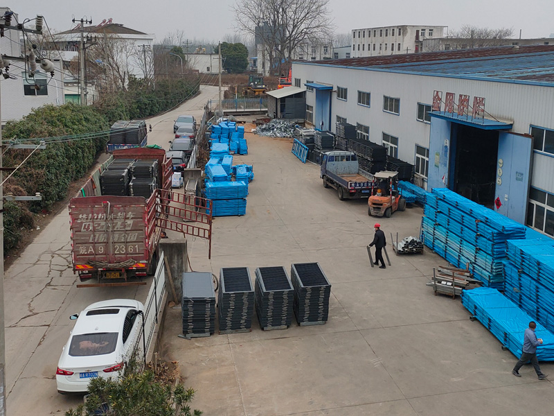 2025年3月6日鋅鋼陽臺護欄裝車發貨！